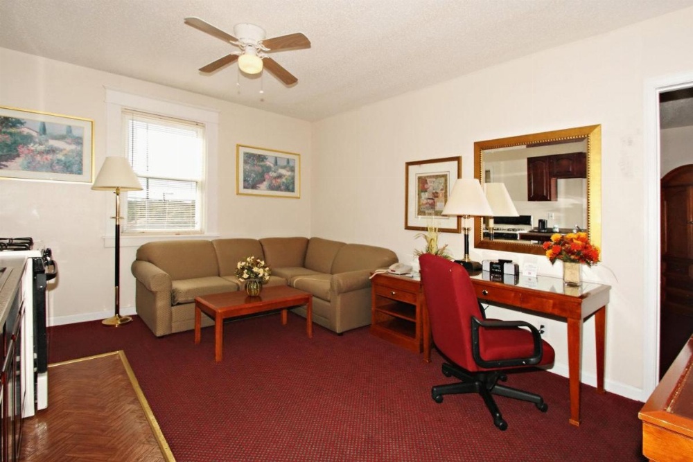 The Regal Inn & Suites